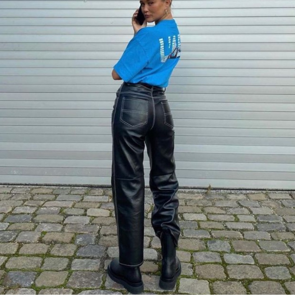 Simonett Kika Black Straight Faux Leather Pants